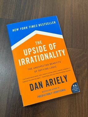 The Upside of Irrationality Dan Ariely Bestseller Paperback 🏆